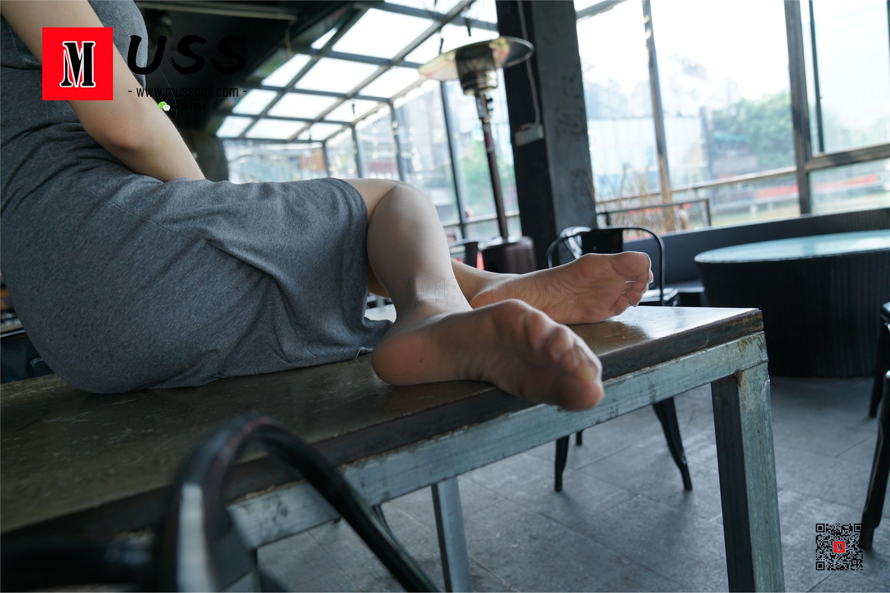 MussGirl慕丝女郎  NO.087 她若惊鸿一瞥，汝已心猿意马